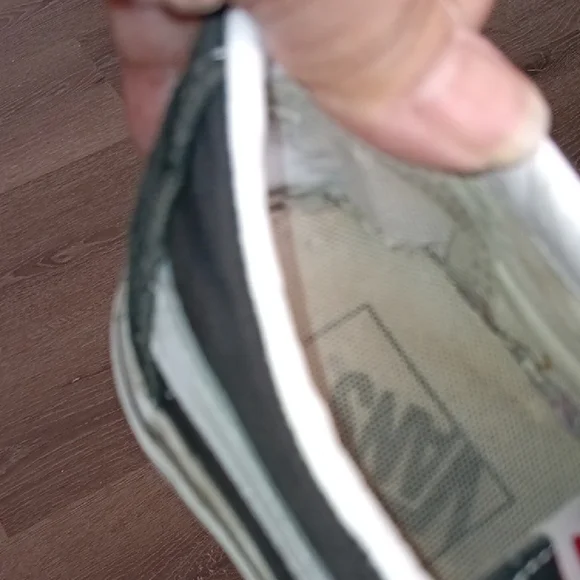 Vans Black and White Women's Sneakers - Picture 15 of 15